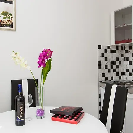 Petra Appartement *